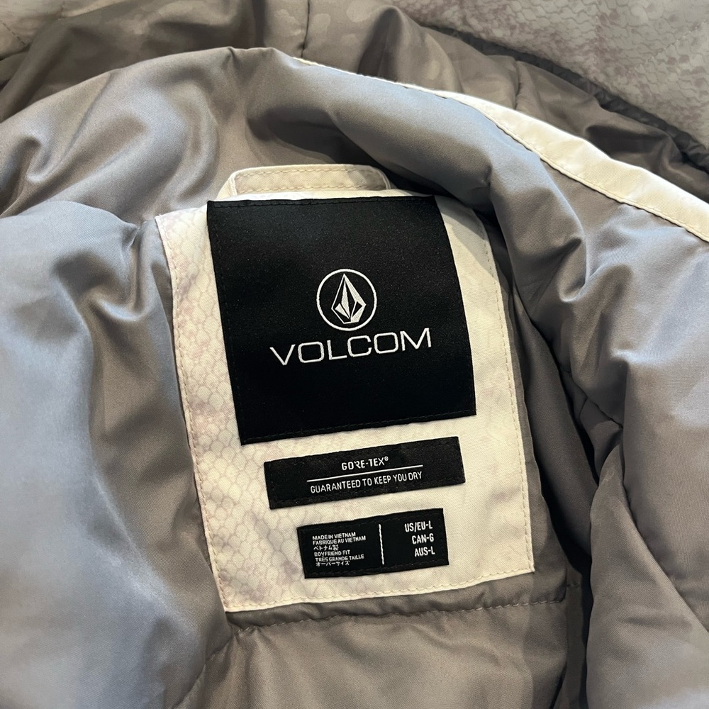 Volcom Goretex Fern Jacket View 6